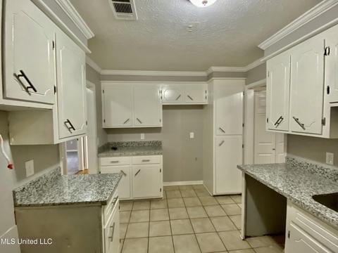 147 Plum Tree Rd, Brandon, MS 39047 photo 9