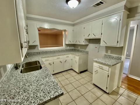 147 Plum Tree Rd, Brandon, MS 39047 photo 8