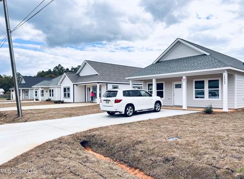 14981 Dillon St, Vancleave, MS 39565 photo 3