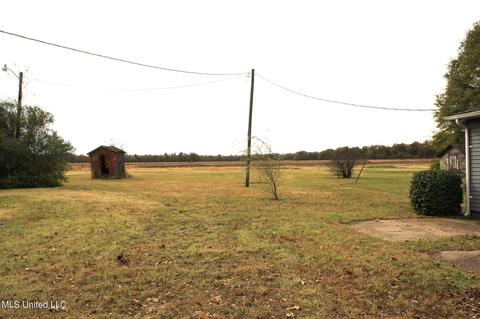 5444 Dubbs Rd, Dundee, MS 38626 photo 24