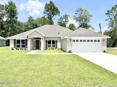 13928 Ruby Ln, Biloxi, MS 39532