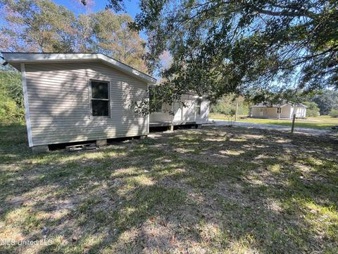 7952 Aster St, Moss Point, MS 39562 photo 3