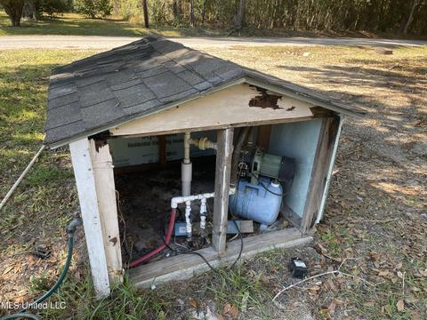 7952 Aster St, Moss Point, MS 39562 photo 21