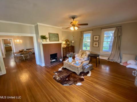 312 E Center St, Canton, MS 39046 photo 10