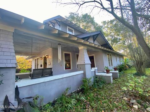 312 E Center St, Canton, MS 39046 photo 5
