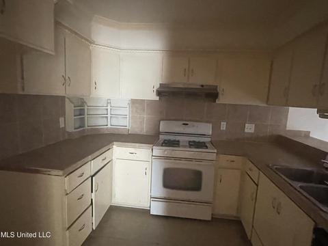12 Ashland Ave, Brandon, MS 39047 photo 4