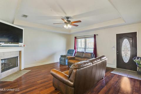 335 Greystone Pointe, Terry, MS 39170 photo 8