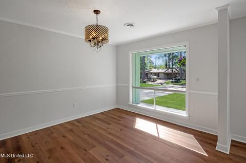 2416 E Northside Dr, Jackson, MS 39211 photo 10