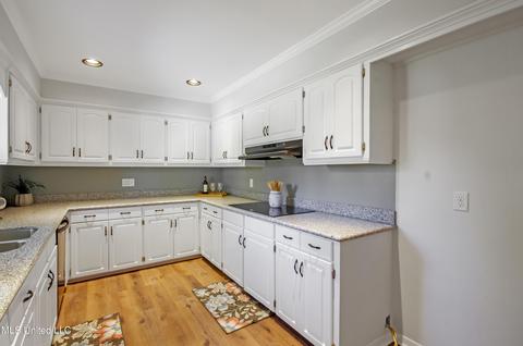2416 E Northside Dr, Jackson, MS 39211 photo 14