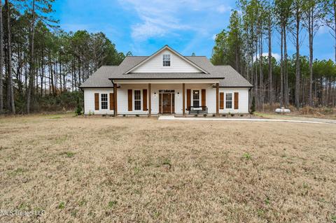 210 Grace Ln, Sturgis, MS 39769 photo 1