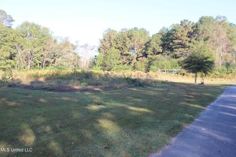 Northview, Moss Point, MS 39562 photo 5