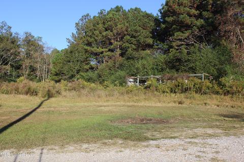 Northview, Moss Point, MS 39562 photo 10
