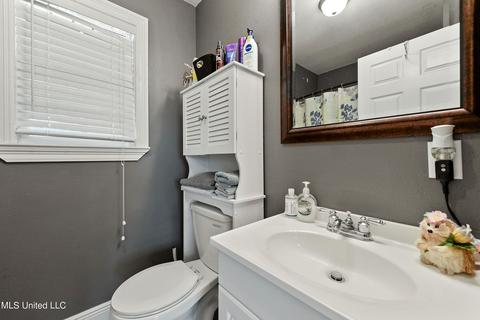 15 R Moran Rd, Mchenry, MS 39561 photo 12