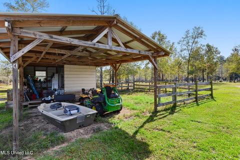 15 R Moran Rd, Mchenry, MS 39561 photo 20