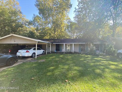 1051 Westway St, Jackson, MS 39212 photo 1