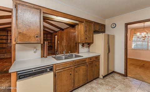 220 E Lake Dr, Brandon, MS 39047 photo 13
