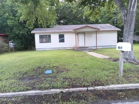 4019 Doris St, Moss Point, MS 39563 photo 1