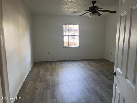 4019 Doris St, Moss Point, MS 39563 photo 9