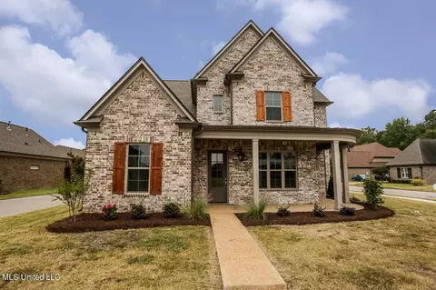 8025 Old Addison Dr, Olive Branch, MS 38654