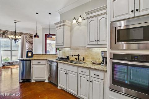 600 Belle Oak Ln, Brandon, MS 39042 photo 10