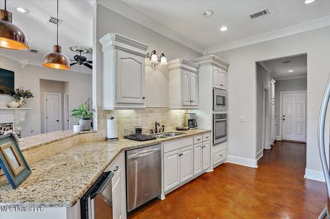 600 Belle Oak Ln, Brandon, MS 39042 photo 12