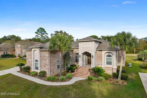 7520 Cherry Hill Dr, Diamondhead, MS 39525 photo 1