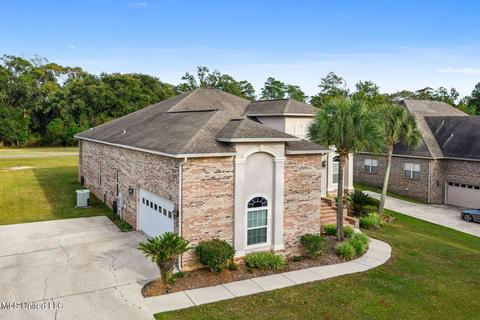 7520 Cherry Hill Dr, Diamondhead, MS 39525 photo 3