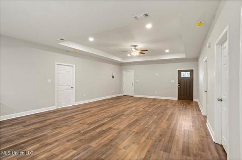 1812 E Amar, Gautier, MS 39553 photo 11