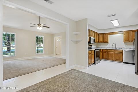 402 Holly St, Long Beach, MS 39560 photo 17
