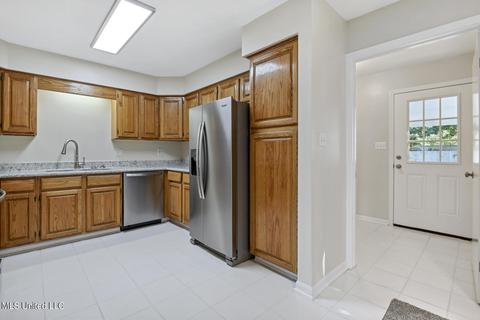 402 Holly St, Long Beach, MS 39560 photo 15