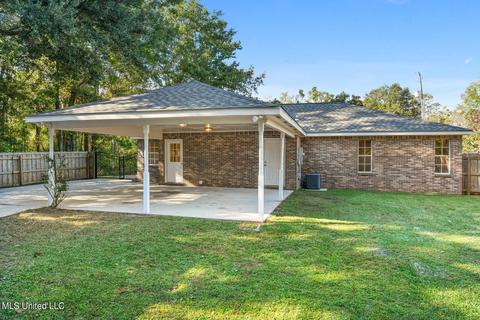 402 Holly St, Long Beach, MS 39560 photo 7
