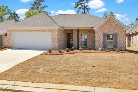 130 Serenity Ln, Pearl, MS 39208