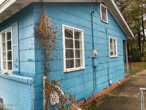 3857 Parkway Ave, Jackson, MS 39213 photo 2