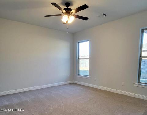 18066 Evergreen Dr, Gulfport, MS 39503 photo 5