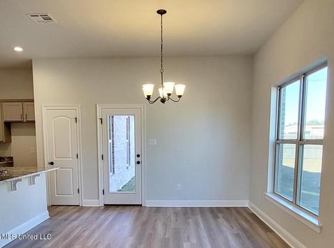 18066 Evergreen Dr, Gulfport, MS 39503 photo 4