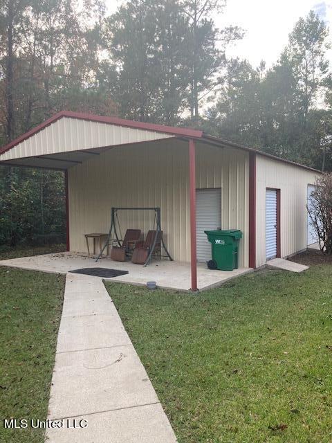 2300 Bertis Goff Rd, Moss Point, MS 39562 photo 6