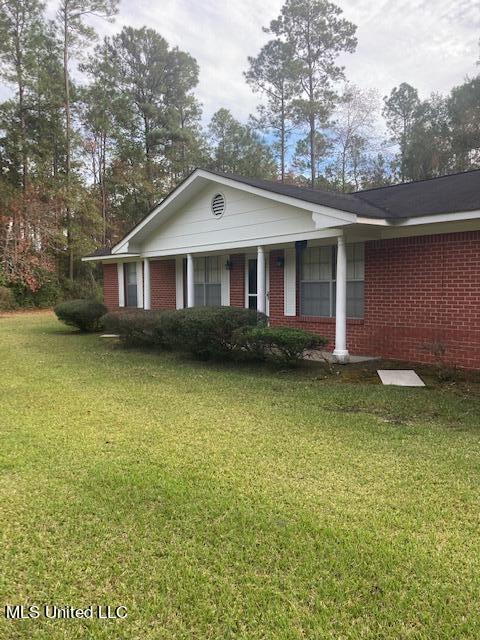 2300 Bertis Goff Rd, Moss Point, MS 39562 photo 1