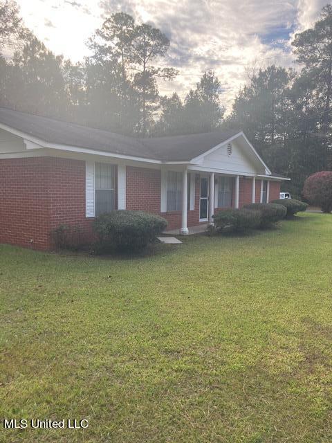 2300 Bertis Goff Rd, Moss Point, MS 39562 photo 3