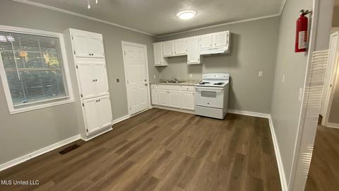 1945 Willaneel Dr, Jackson, MS 39204 photo 9