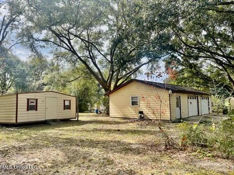 7108 E Central Park Dr, Moss Point, MS 39562 photo 13