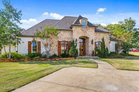 402 Chartrese Dr, Brandon, MS 39047 photo 2