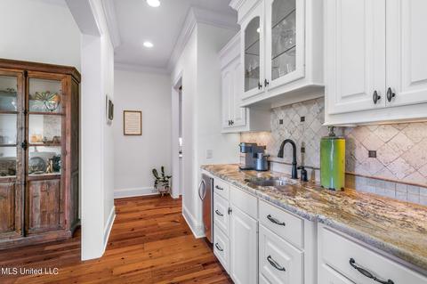 402 Chartrese Dr, Brandon, MS 39047 photo 8