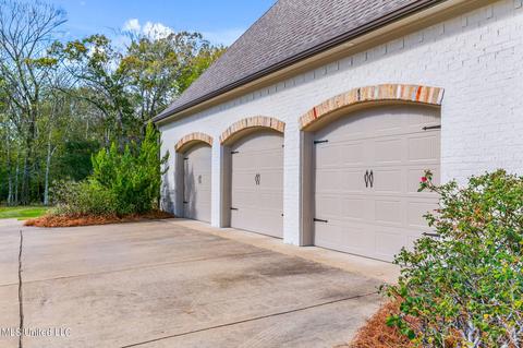 402 Chartrese Dr, Brandon, MS 39047 photo 44