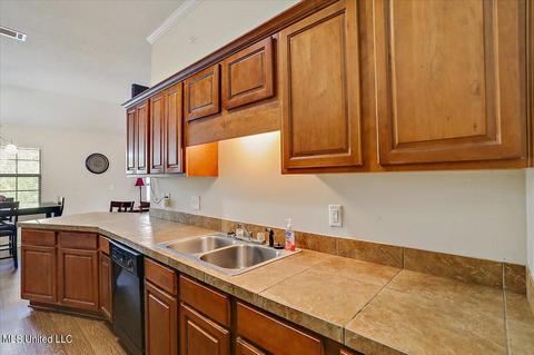 129 Garrett Drive Dr, Terry, MS 39170 photo 10