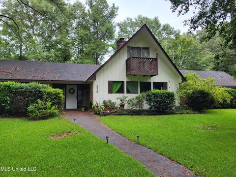 5258 Brookleigh Dr, Byram, MS 39272 photo 1