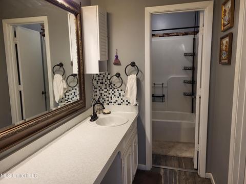 5258 Brookleigh Dr, Byram, MS 39272 photo 13
