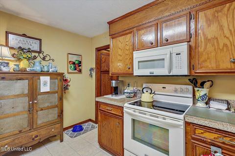 302 Old Spanish Trl, Jackson, MS 39212 photo 11