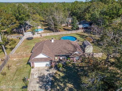 19262 Papoose Rd, Saucier, MS 39574 photo 2