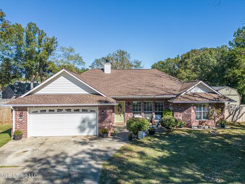 19262 Papoose Rd, Saucier, MS 39574 photo 1