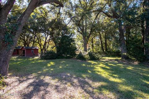 710 S Forest Ave, Long Beach, MS 39560 photo 16